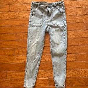 American Eagle Crop Jeans